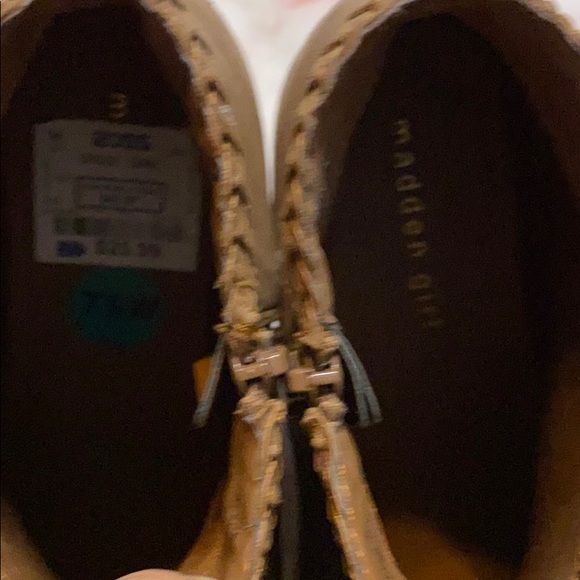 Booties - Picture 3 of 4